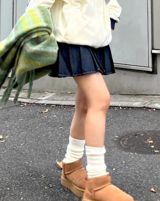 ムートンブーツが主役の冬コーデ！相性バツグンのアイテムをチェック